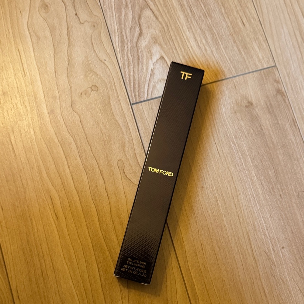 Tom Ford 06 Violet Eyeliner